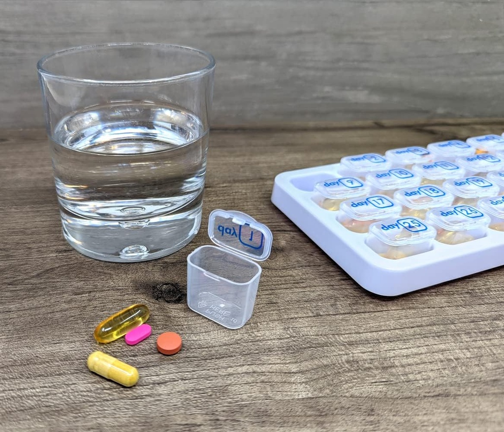 31-day-monthly-pill-box-organizer-planne-4.jpg