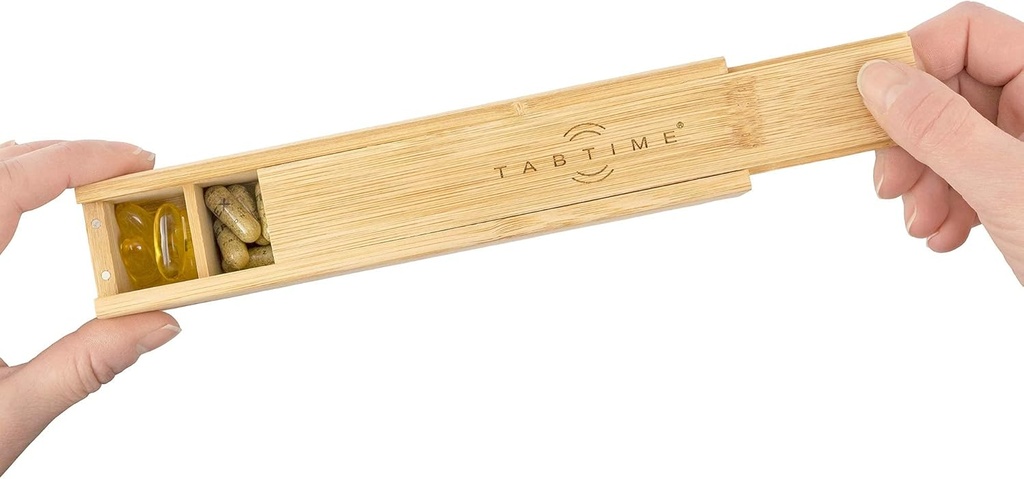 bamboo-weekly-pill-organizer---7-day-woo-5.jpg
