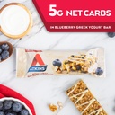 atkins-blueberry-greek-yogurt-protein-me-6.jpg