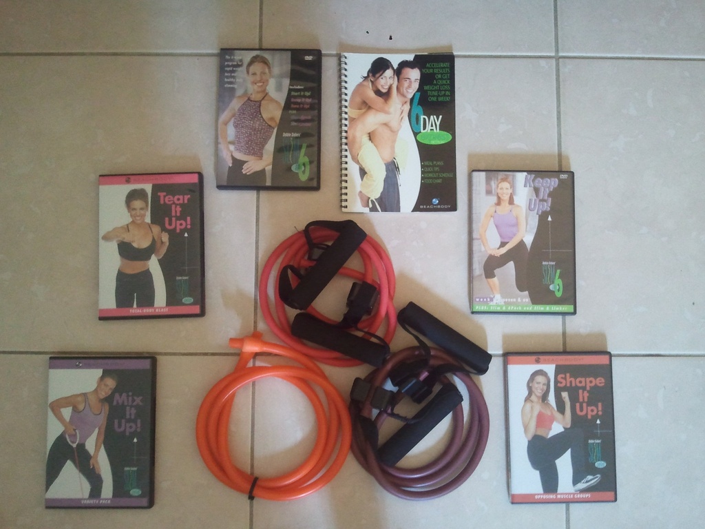 Slim in 6 Workout: Start It Up! Ramp It Up! Burn It Up!, Slim & Limber, Slim and 6 pack. Plus 4 additional DVDs: Tear it up! Keep it up! Mix it up! Shape it up! Bonus: 6 Day Express Diet book, Slim in 6 Simple Steps to success Booklet, 3 Resistance Bands, Workout Calendar and Measuring tape