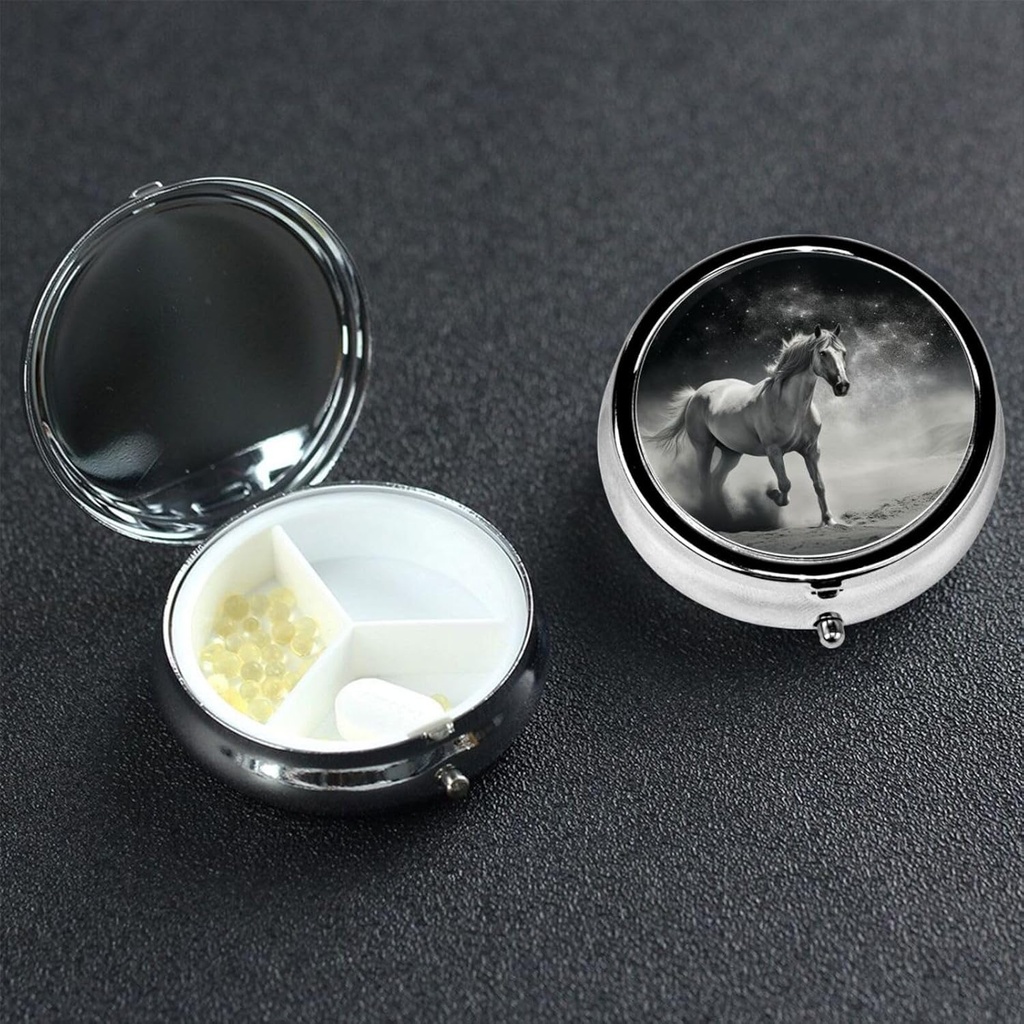 Caja de Píldora Redondeada 3 Caja de Píldora Pill Containe Caja de Píldora para Viajar Caja de Píldoras Pequeñas Caballo Blanco y Asteroide Organizador de Píldoras para Vitaminas