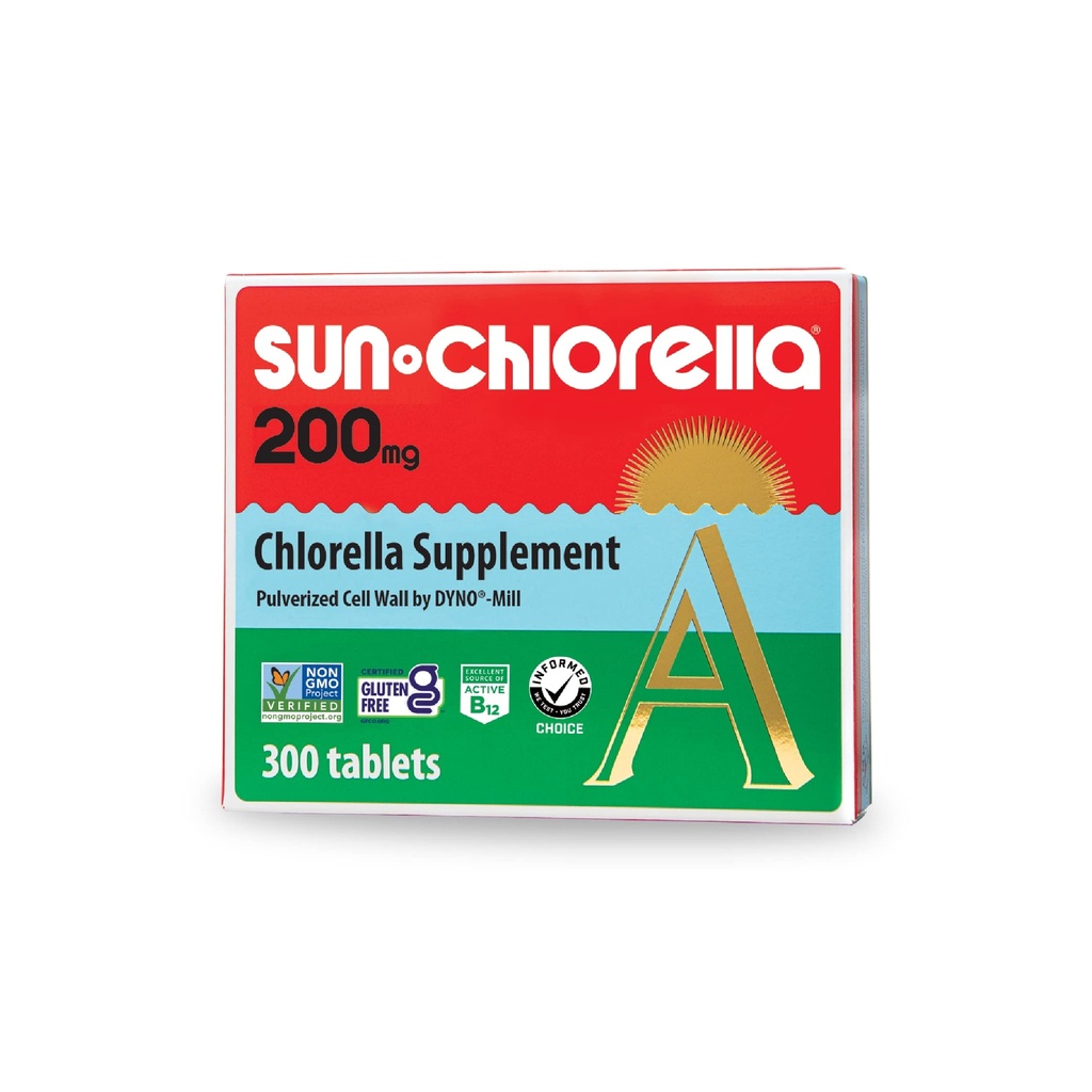 Sun Chlorella 200 mg Green Algae Superfood Supplement - Pulverized Cell Wall - Chlorophyll, CGF, Active B12, Iron, Protein - Non-GMO - 300 Cuadros