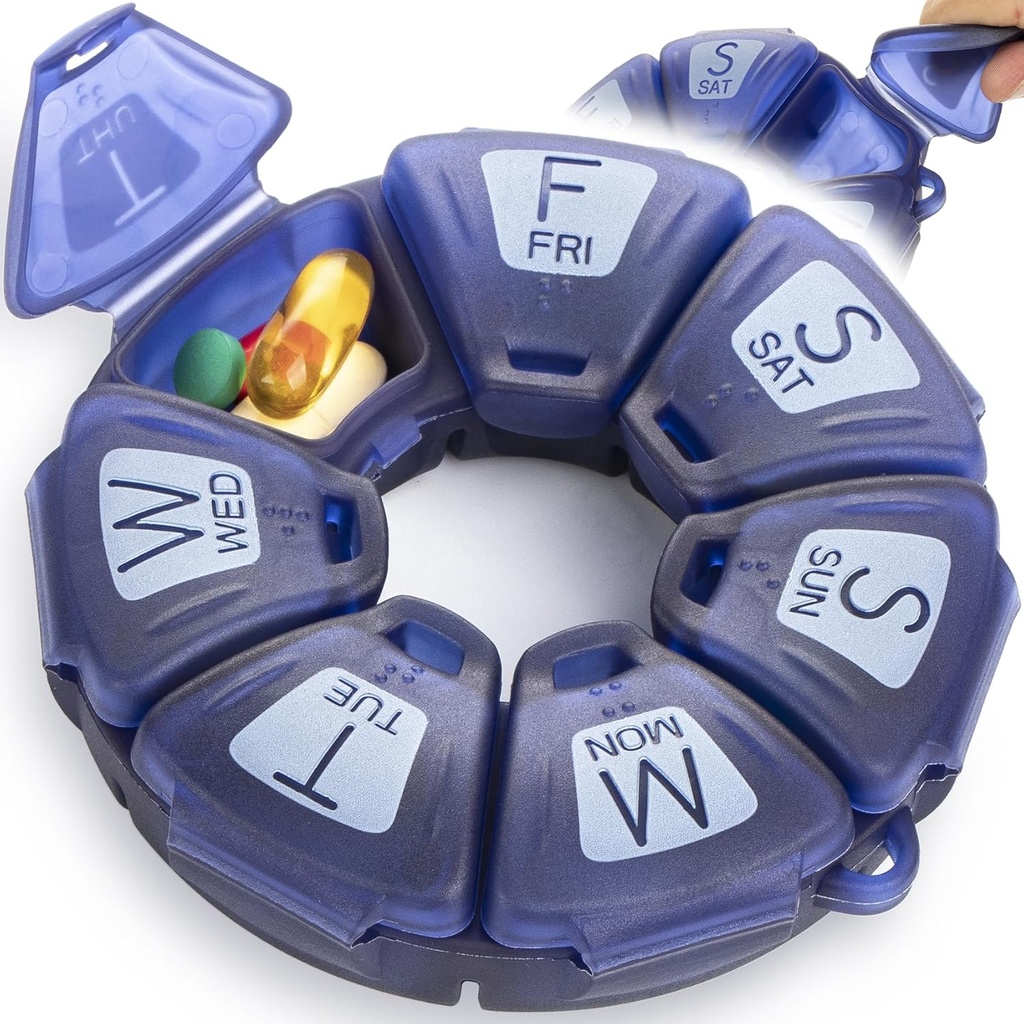 Organizador semanal redondo, TPU Rubberized, Contenedor de píldoras de viaje 7 Día, con 7 grandes compartimientos, Grande para suplementos diarios de vitaminas, Cute Pill Case con letras grandes y Braille (Blue)